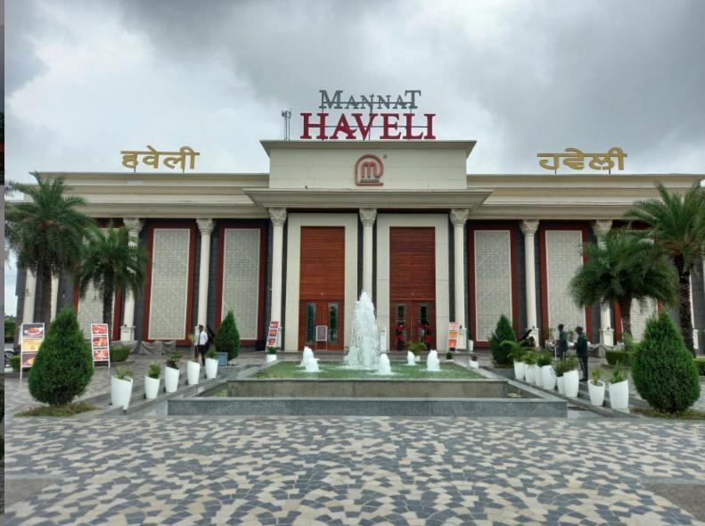 Mannat Haveli Hotel Kurukshetra Exterior photo